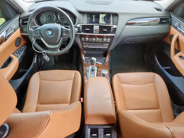 5UXWX9C36H0T16321 2017 BMW X3 - Image 8