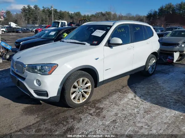 5UXWX9C36H0T16934 2017 BMW X3 - Image 2