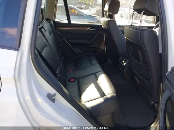 5UXWX9C36H0T16934 2017 BMW X3 - Image 8