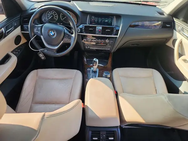 5UXWX9C36H0T18814 2017 BMW X3 - Image 8