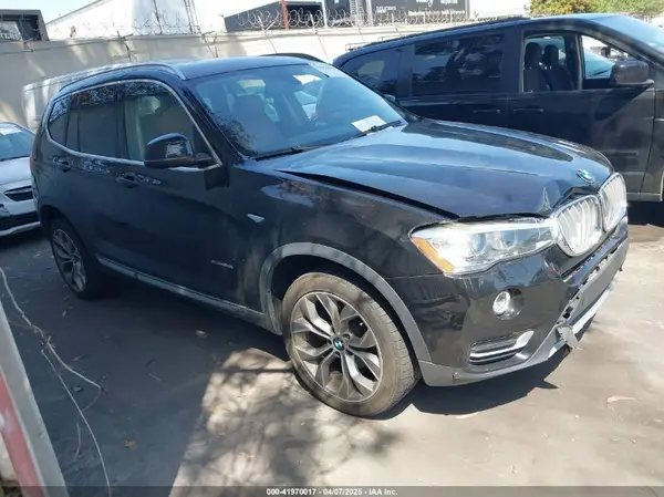 5UXWX9C36H0W67312 2017 BMW X3 - Image 1