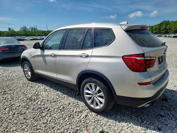 5UXWX9C36H0W70338 2017 BMW X3 - Image 2