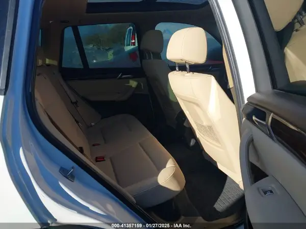 5UXWX9C36H0W71053 2017 BMW X3 - Image 8