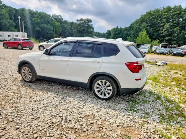 5UXWX9C36H0W71747 2017 BMW X3 - Image 2