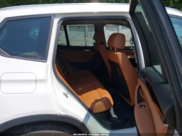 5UXWX9C36H0W74437 2017 BMW X3 - Image 8