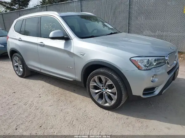 5UXWX9C36H0W76799 2017 BMW X3 - Image 1