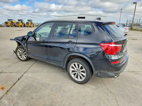 5UXWX9C36H0W78391 2017 BMW X3 - Image 2