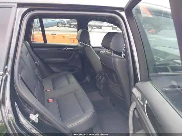 5UXWX9C36H0W78956 2017 BMW X3 - Image 8
