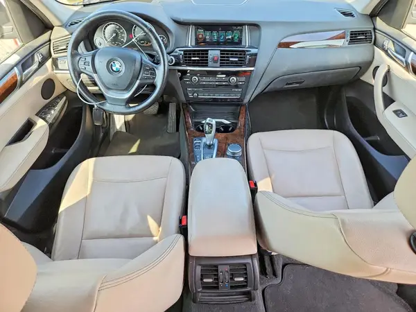 5UXWX9C36H0W80268 2017 BMW X3 - Image 8