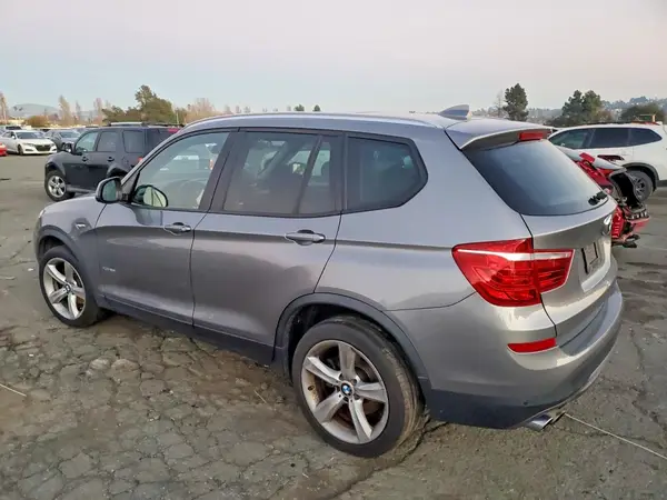 5UXWX9C37H0T18966 2017 BMW X3 - Image 2