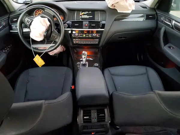 5UXWX9C37H0T18966 2017 BMW X3 - Image 8