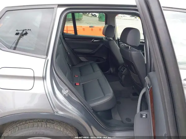 5UXWX9C37H0T19289 2017 BMW X3 - Image 8