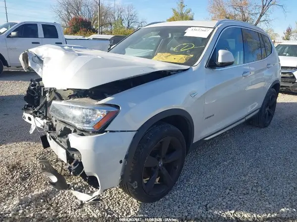 5UXWX9C37H0T21611 2017 BMW X3 - Image 2