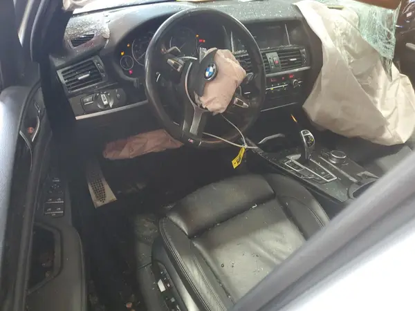 5UXWX9C37H0T23696 2017 BMW X3 - Image 8