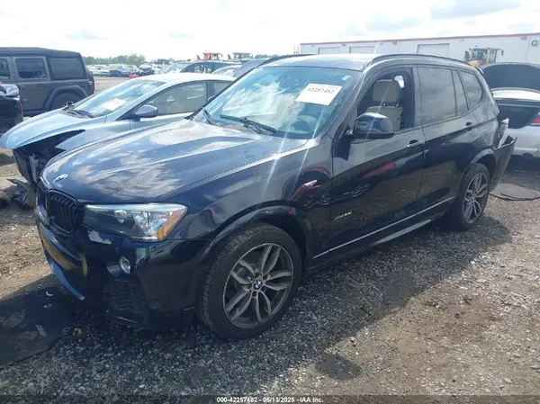 5UXWX9C37H0T25139 2017 BMW X3 - Image 2