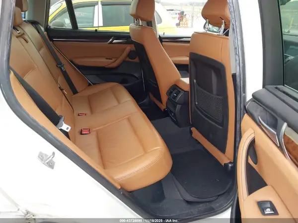 5UXWX9C37H0W67447 2017 BMW X3 - Image 8