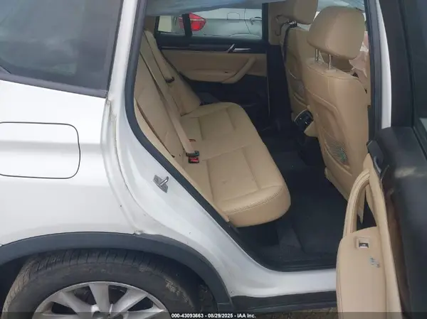 5UXWX9C37H0W68176 2017 BMW X3 - Image 8
