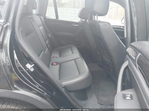 5UXWX9C37H0W68596 2017 BMW X3 - Image 8