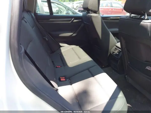 5UXWX9C37H0W69215 2017 BMW X3 - Image 8