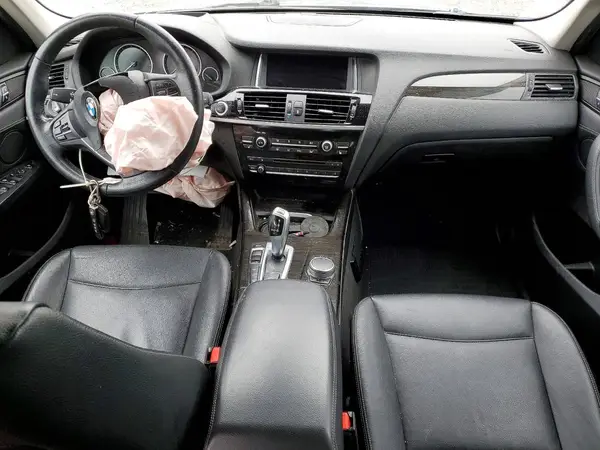 5UXWX9C38H0T21990 2017 BMW X3 - Image 8
