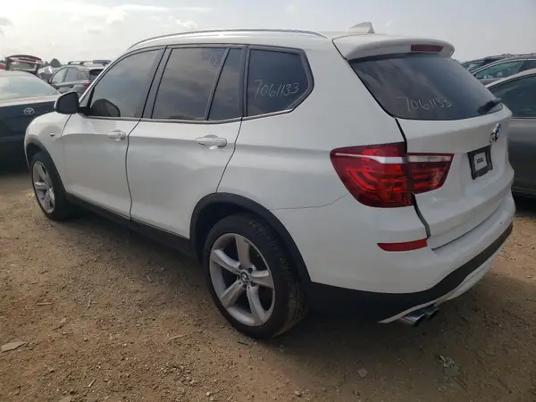 5UXWX9C38H0T22069 2017 BMW X3 - Image 2