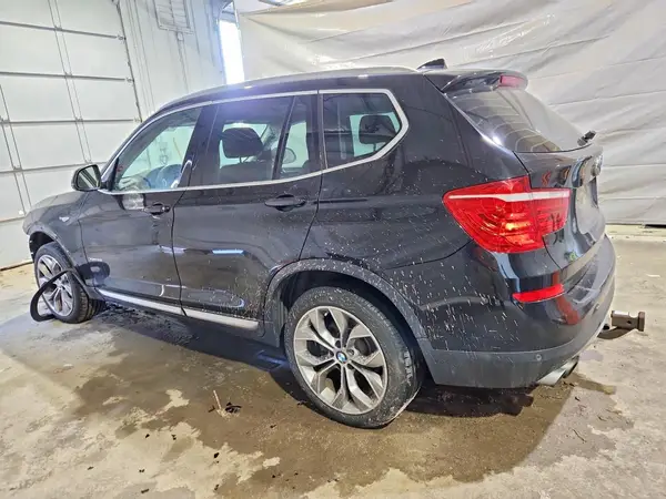 5UXWX9C38H0W70132 2017 BMW X3 - Image 2