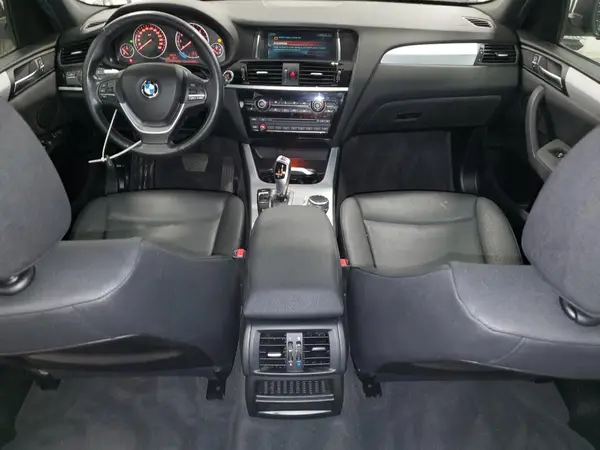 5UXWX9C38H0W70230 2017 BMW X3 - Image 8