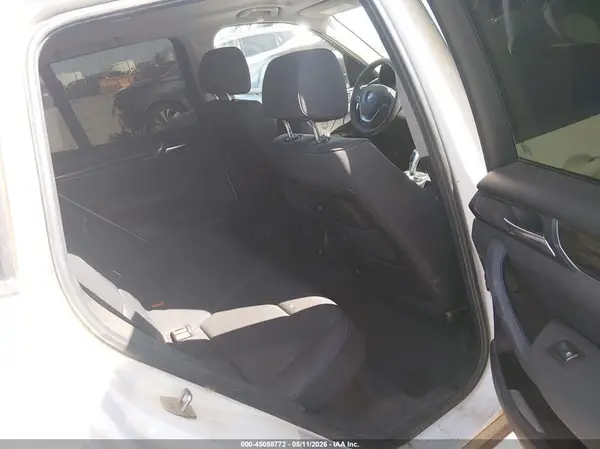 5UXWX9C39H0T16281 2017 BMW X3 - Image 8