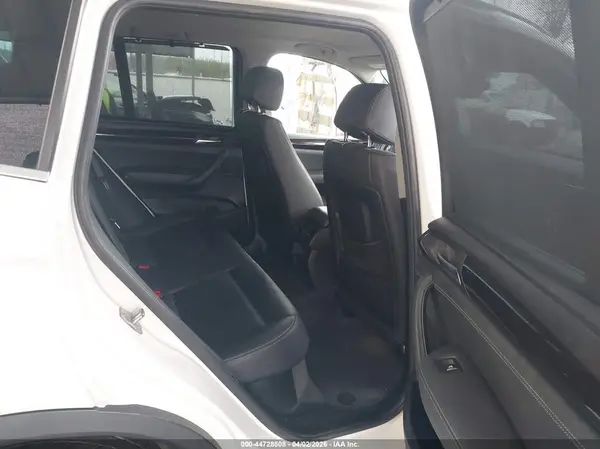 5UXWX9C39H0T16491 2017 BMW X3 - Image 8