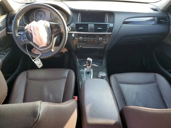 5UXWX9C39H0T18743 2017 BMW X3 - Image 8