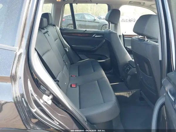5UXWX9C39H0T20203 2017 BMW X3 - Image 8