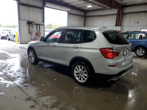 5UXWX9C39H0W69930 2017 BMW X3 - Image 2