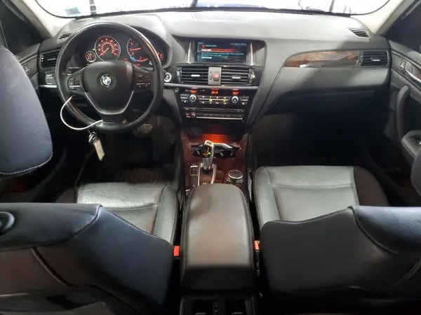 5UXWX9C39H0W69930 2017 BMW X3 - Image 8