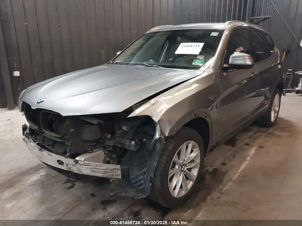 5UXWX9C39H0W73847 2017 BMW X3 - Image 2