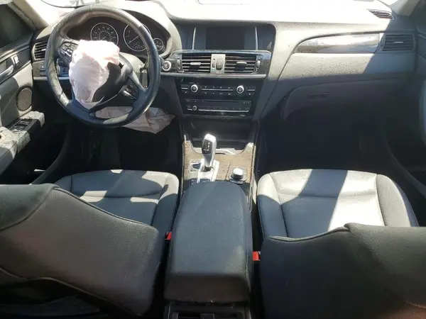 5UXWX9C39H0W74979 2017 BMW X3 - Image 8