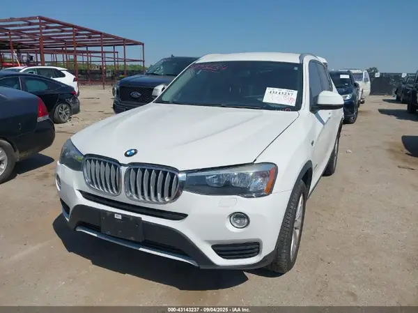 5UXWX9C39H0W77039 2017 BMW X3 - Image 2