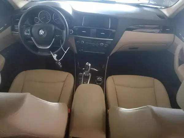 5UXWX9C3XH0T17830 2017 BMW X3 - Image 8