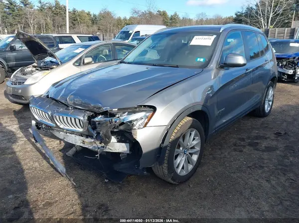 5UXWX9C3XH0T17973 2017 BMW X3 - Image 2