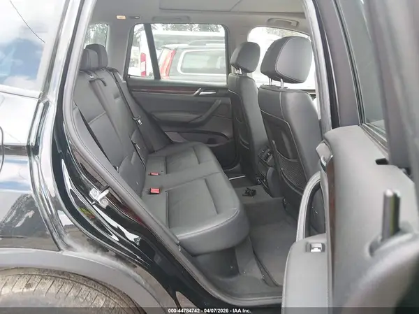 5UXWX9C3XH0T24227 2017 BMW X3 - Image 8