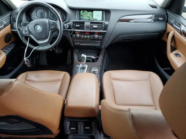 5UXWX9C3XH0W70164 2017 BMW X3 - Image 8