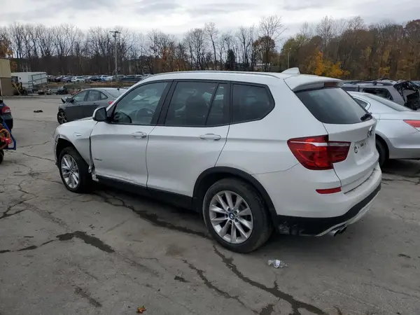 5UXWX9C3XH0W71525 2017 BMW X3 - Image 2