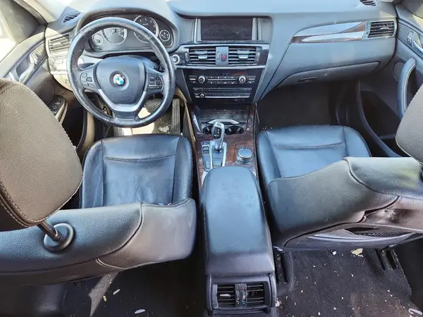 5UXWX9C3XH0W72254 2017 BMW X3 - Image 8