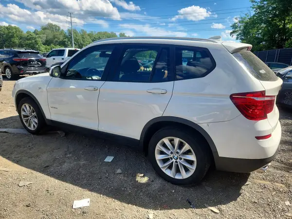 5UXWX9C3XH0W73940 2017 BMW X3 - Image 2