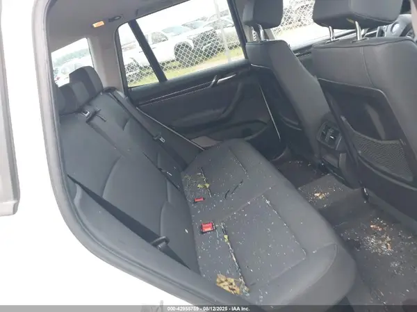 5UXWX9C3XH0W77938 2017 BMW X3 - Image 8