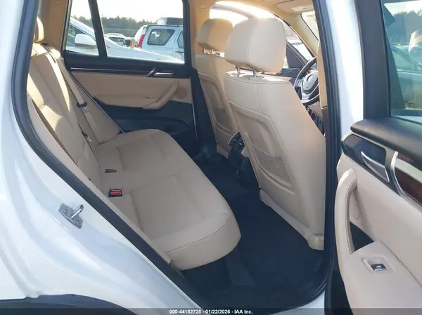 5UXWX9C3XH0W79012 2017 BMW X3 - Image 8