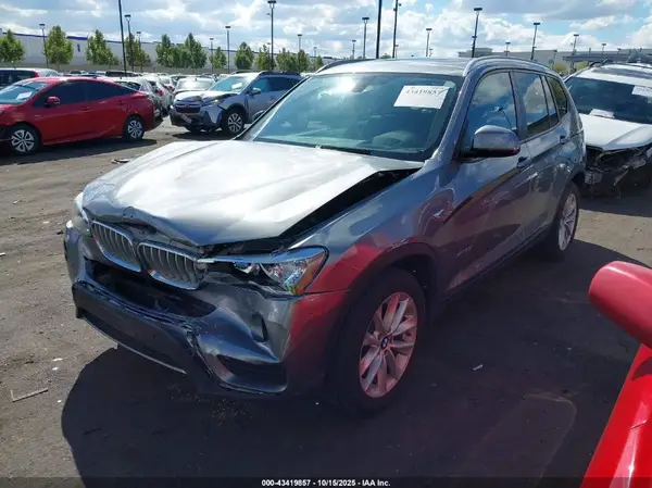 5UXWX9C50G0D74671 2016 BMW X3 - Image 2
