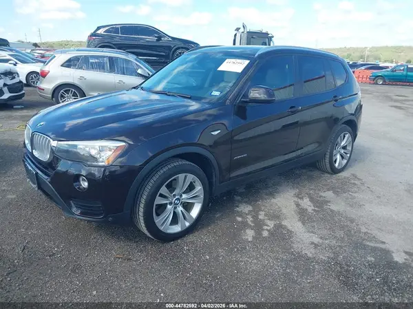 5UXWX9C50G0D80082 2016 BMW X3 - Image 2