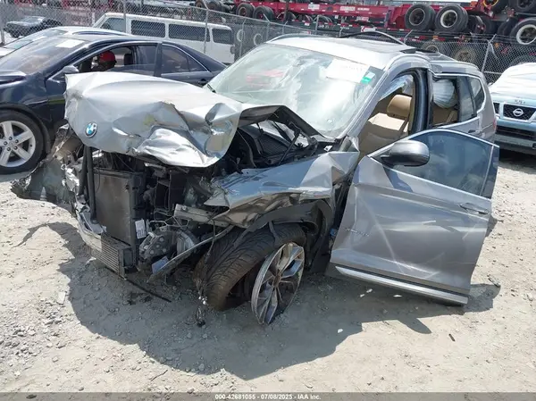 5UXWX9C50H0D98518 2017 BMW X3 - Image 2