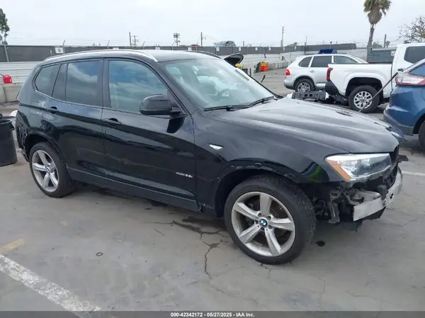 5UXWX9C50H0D98924 2017 BMW X3 - Image 1