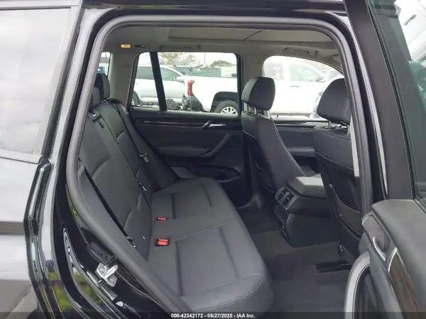 5UXWX9C50H0D98924 2017 BMW X3 - Image 8
